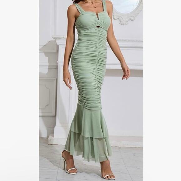 Green Tulle‎ Ruched Mermaid Cocktail Dress - Picture 4 of 4